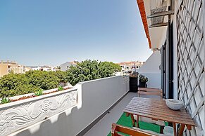 Faro Airport Flat 2 by Homing