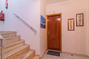 Faro Airport Flat 3 by Homing