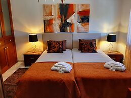 Faro Airport Flat 3 by Homing