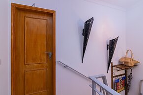 Faro Airport Flat 4 by Homing