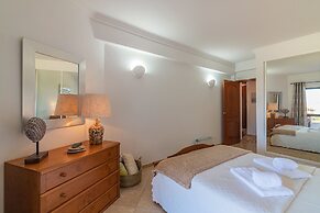 Albufeira Salgados Beach 1 by Homing