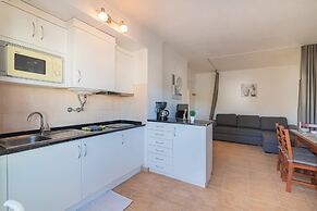 Vilamoura Cosy 2 With Pool by Homing