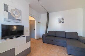 Vilamoura Cosy 2 With Pool by Homing