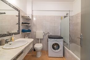 Vilamoura Cosy 2 With Pool by Homing