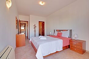 Praia DA Rocha Central With Pool