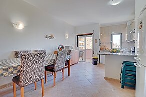 Praia DA Rocha Central With Pool