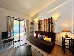 Algarve Country Villa With Pool