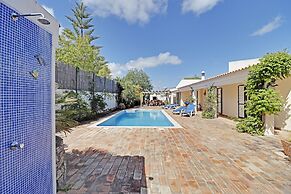 Algarve Country Villa With Pool