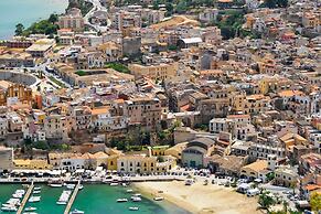 Alcamo Pool House