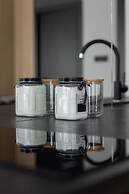 Deluxe City Studio by Renters