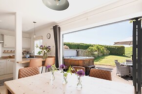 Tokenhill Cottage