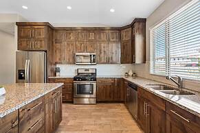 Red Sand Hideaway #119 5 Bedroom Home