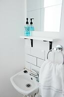 Elemental Surf Lodge