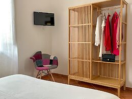 flowers apartments and rooms