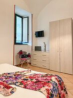 flowers apartments and rooms