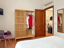 flowers apartments and rooms