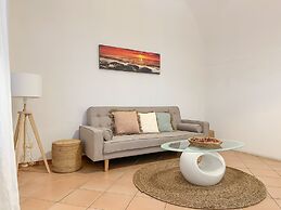 flowers apartments and rooms