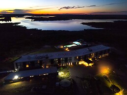Midland Hotel & Resort