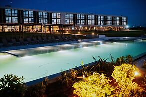 Midland Hotel & Resort