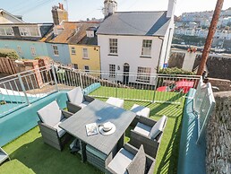 2 North Furzeham Road