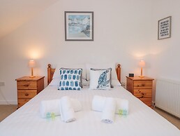 2 North Furzeham Road