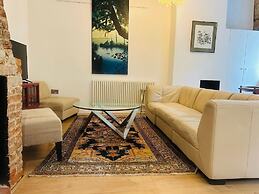 3 Bed Cottage - Sleeps 6 - Pets - Parking - Wifi