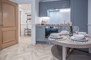 The Cwtch - 2 Bedroom Apartment - Tenby