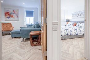 The Cwtch - 2 Bedroom Apartment - Tenby