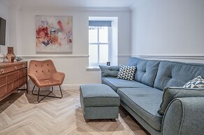 The Cwtch - 2 Bedroom Apartment - Tenby