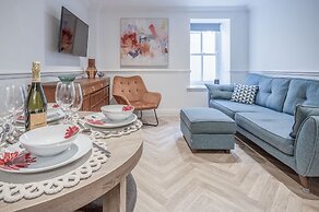 The Cwtch - 2 Bedroom Apartment - Tenby