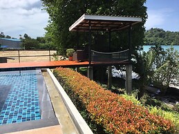 Koh Sirey Beachfront Pool Villa
