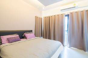 Koh Sirey Beachfront Pool Villa