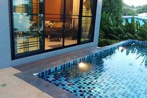 Koh Sirey Beachfront Pool Villa
