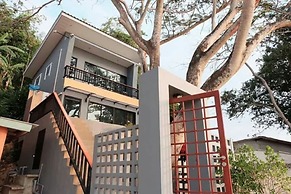 Koh Sirey Beachfront Pool Villa