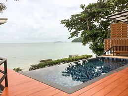 Koh Sirey Beachfront Pool Villa