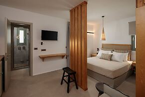 Makava Suites Naxos
