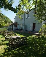 The Jolly Sportsman