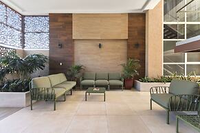 Bocobay Aracari Condo Hotel