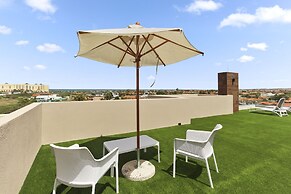 Bocobay Aracari Condo Hotel