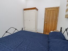 Hen Dy Craig Yr Ronwy