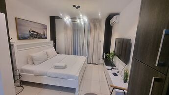 The Embassy Gardens luxury suites CPG