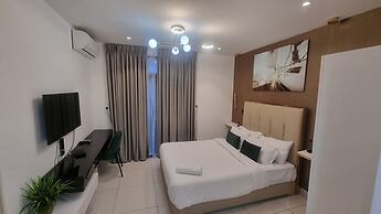 The Embassy Gardens luxury suites CPG