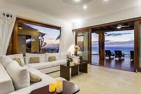 DK Luxury Ocean Front Villas - Adults Only by Baleine Group