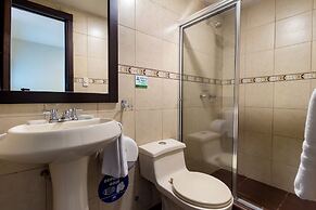 Majestic II by Bustamante Hotels