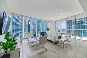 Luxury 2BR Condo at Icon Brickell W