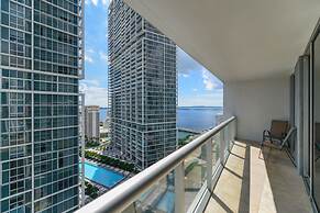 Luxury 2BR Condo at Icon Brickell W