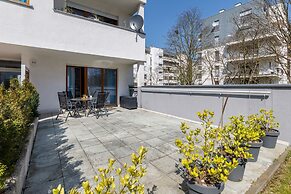 Magic and Sea by Renters