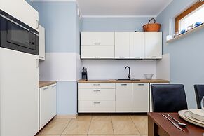 Magic and Sea by Renters