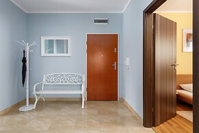 Magic and Sea by Renters