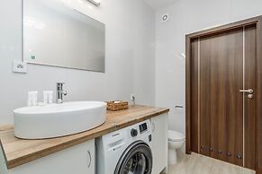 Magic and Sea by Renters